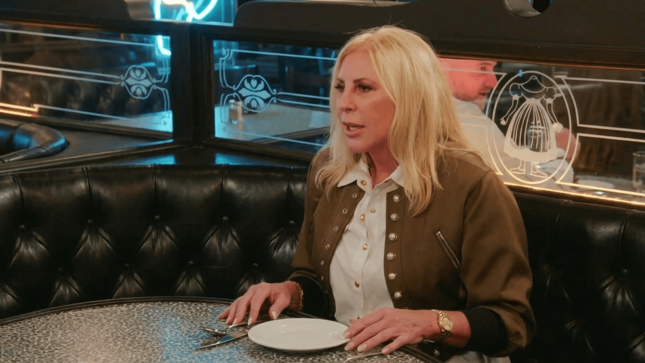 How to Style the Real Housewives of Orange County S20 Vicki Gunvalson Green Military Style Jacket for a Chic Statement